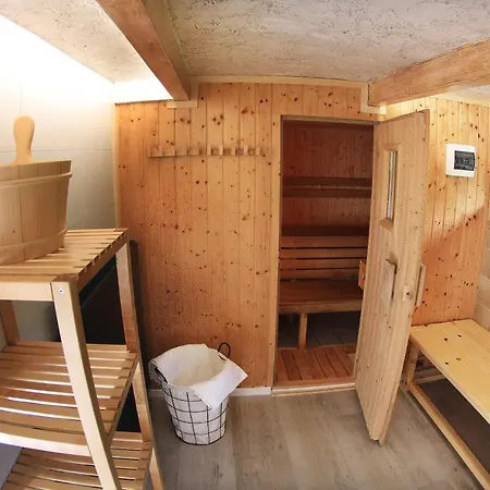 Ferienhaus Chata Lomna